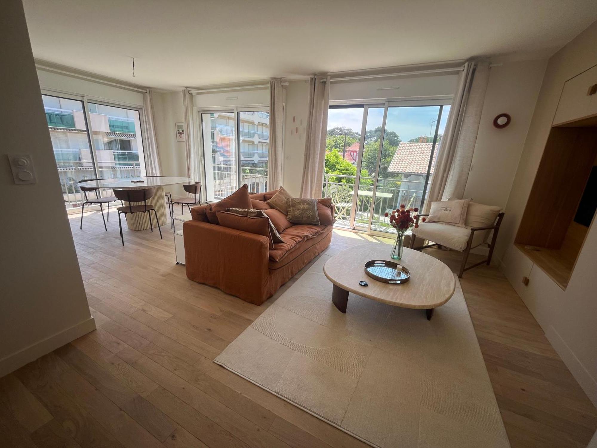 Appartement 2 Chambres, Neuf, Au Coeur Du Moulleau, *